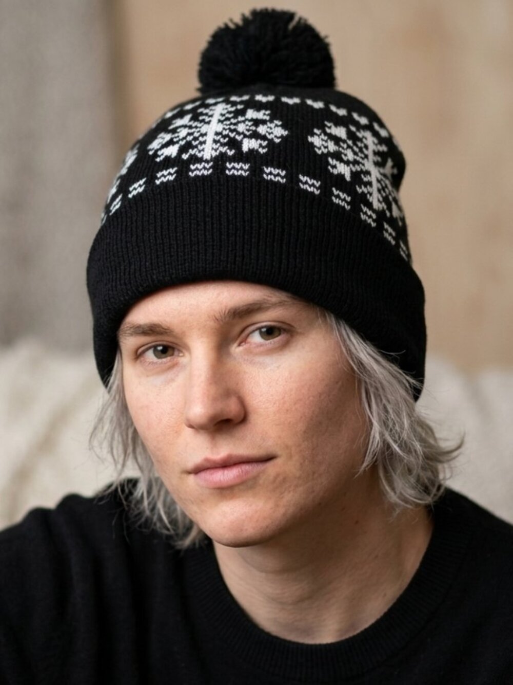 NWT Juncture Black White Snowflake Knit Pom Pom Beanie